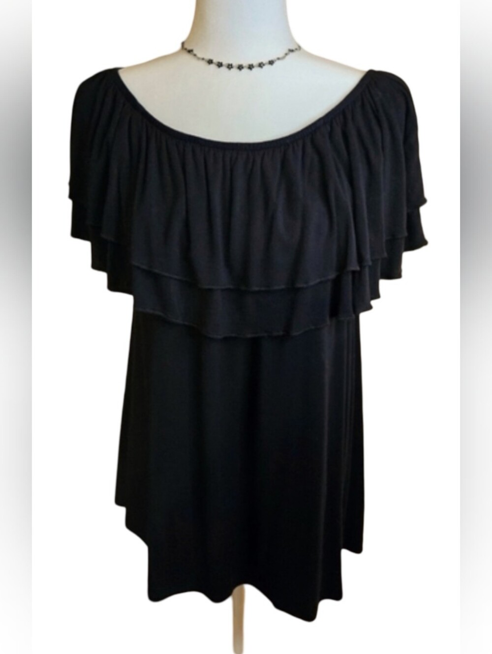 Chelsea & Theodore Black Ruffle Off The Shoulder Tunic Top M
